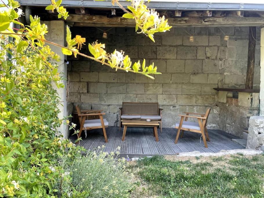 Chez Juliette - Maison Et Jardin - Bord De Loire A โซมูร์ ภายนอก รูปภาพ